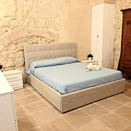 Dimora Salentina Via Scarambone *