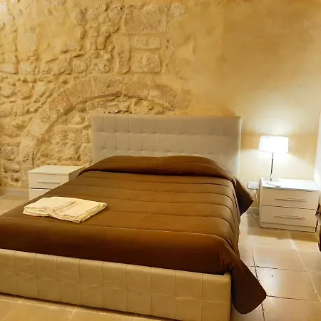 Apartment Dimora Salentina Via Scarambone Lecce