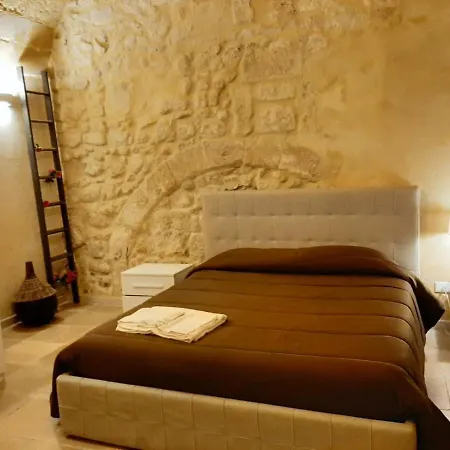 Dimora Salentina Via Scarambone Lecce